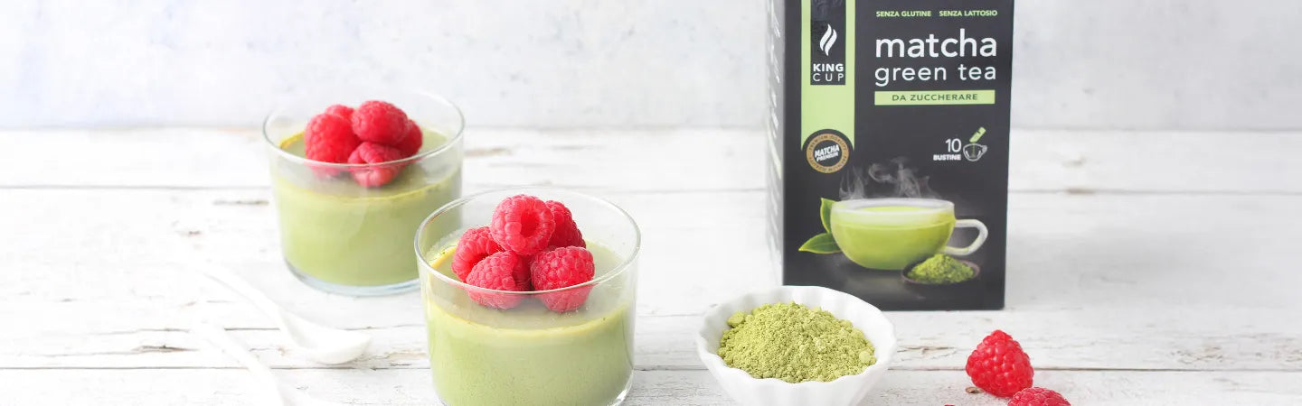 Matcha budino con lamponi ( senza lattosio )